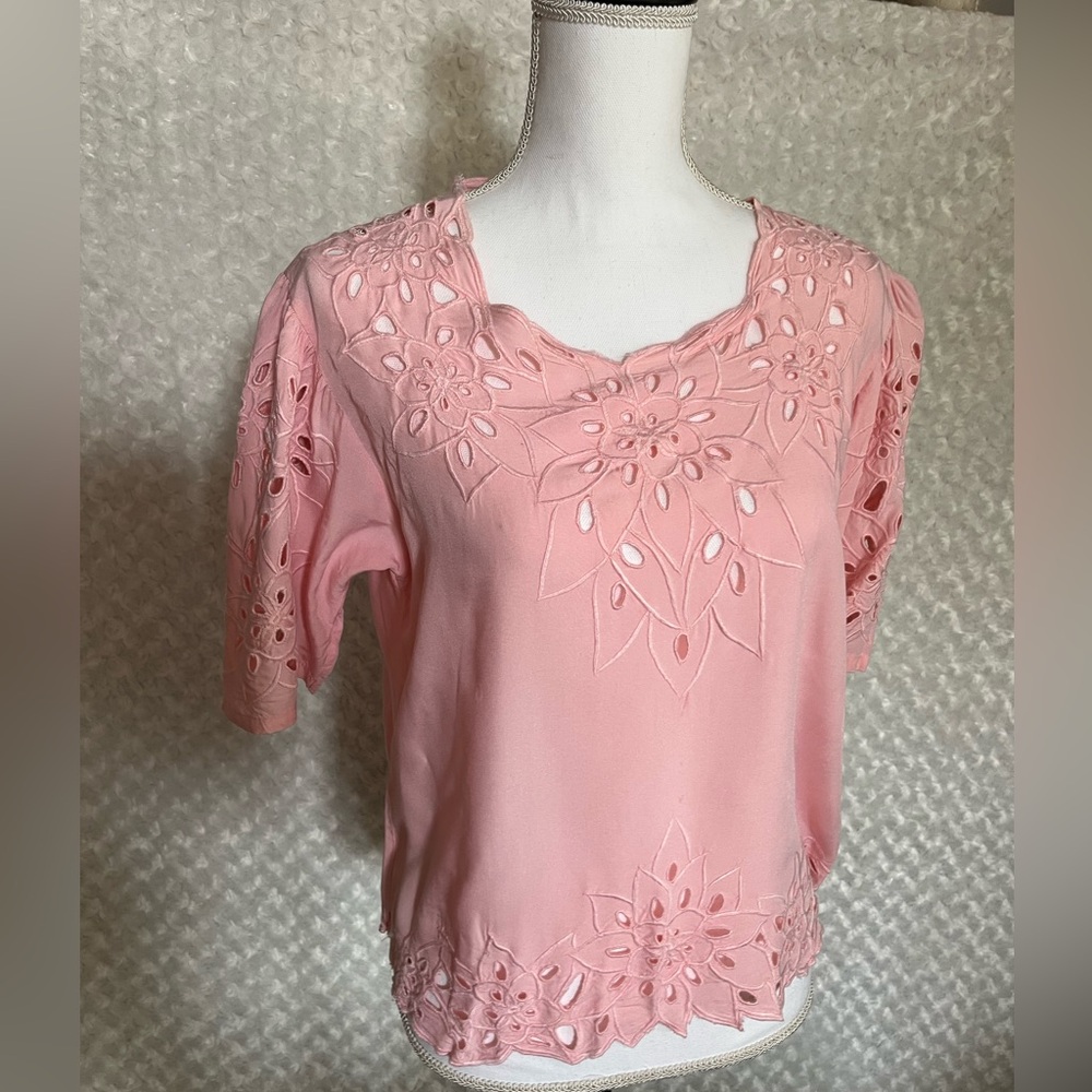 Vintage Bali Emerald pink floral eyelet two piece skirt & blouse set